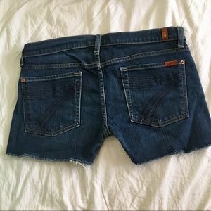 Size 31, 7 for All Mankind Woman’s dojo shorts